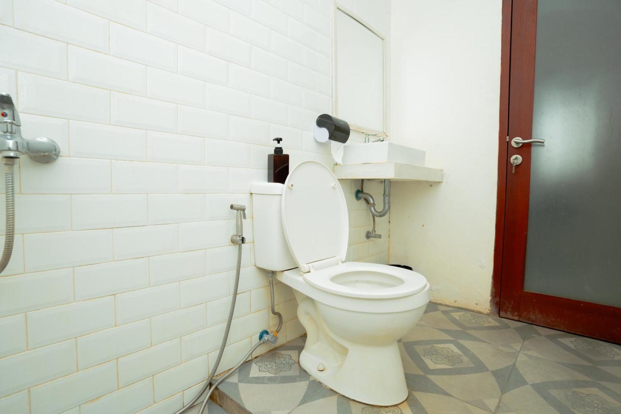 RedDoorz Syariah near Lombok Epicentrum Mall Mataram Zewnętrze zdjęcie