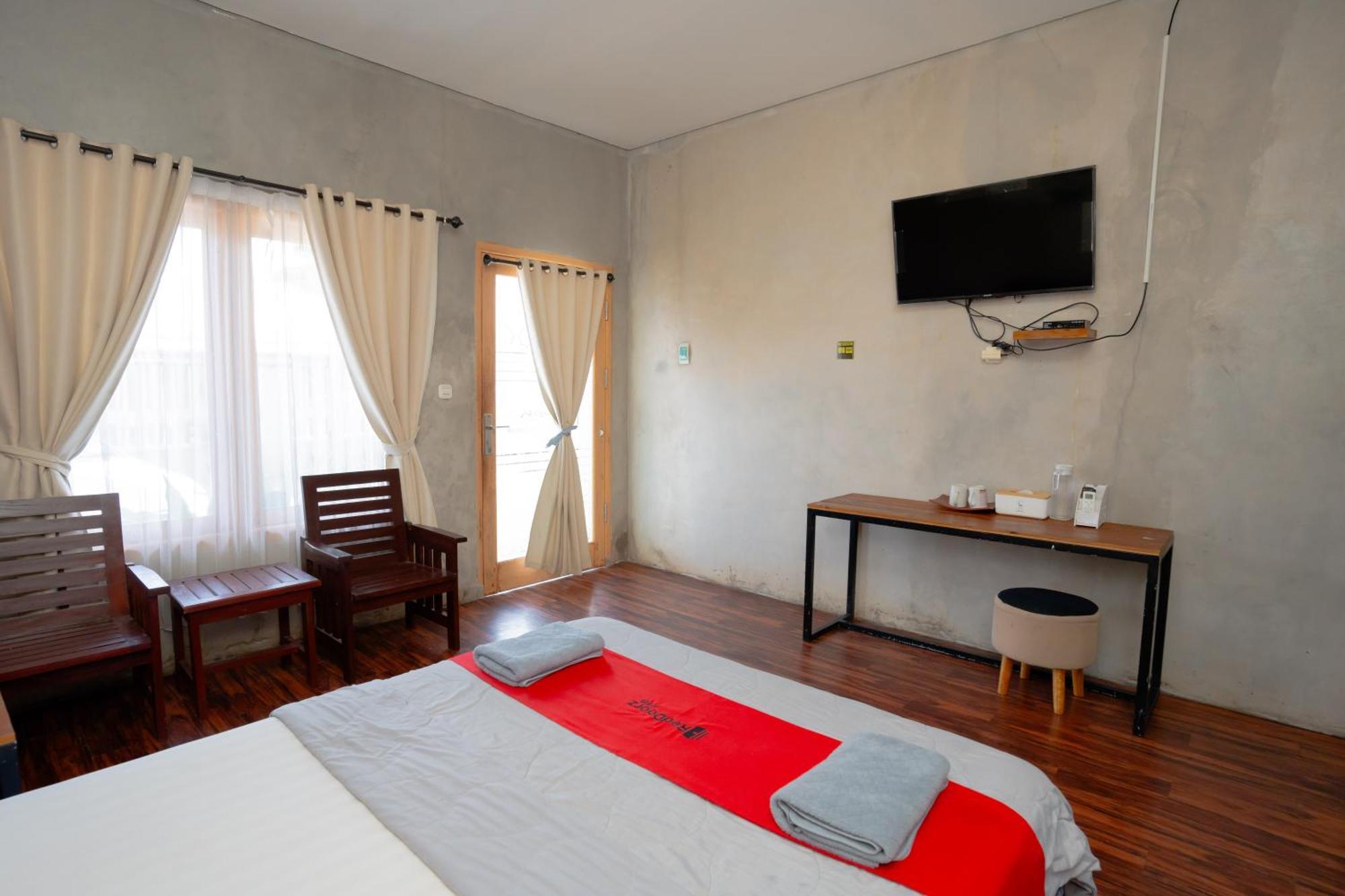 RedDoorz Syariah near Lombok Epicentrum Mall Mataram Zewnętrze zdjęcie
