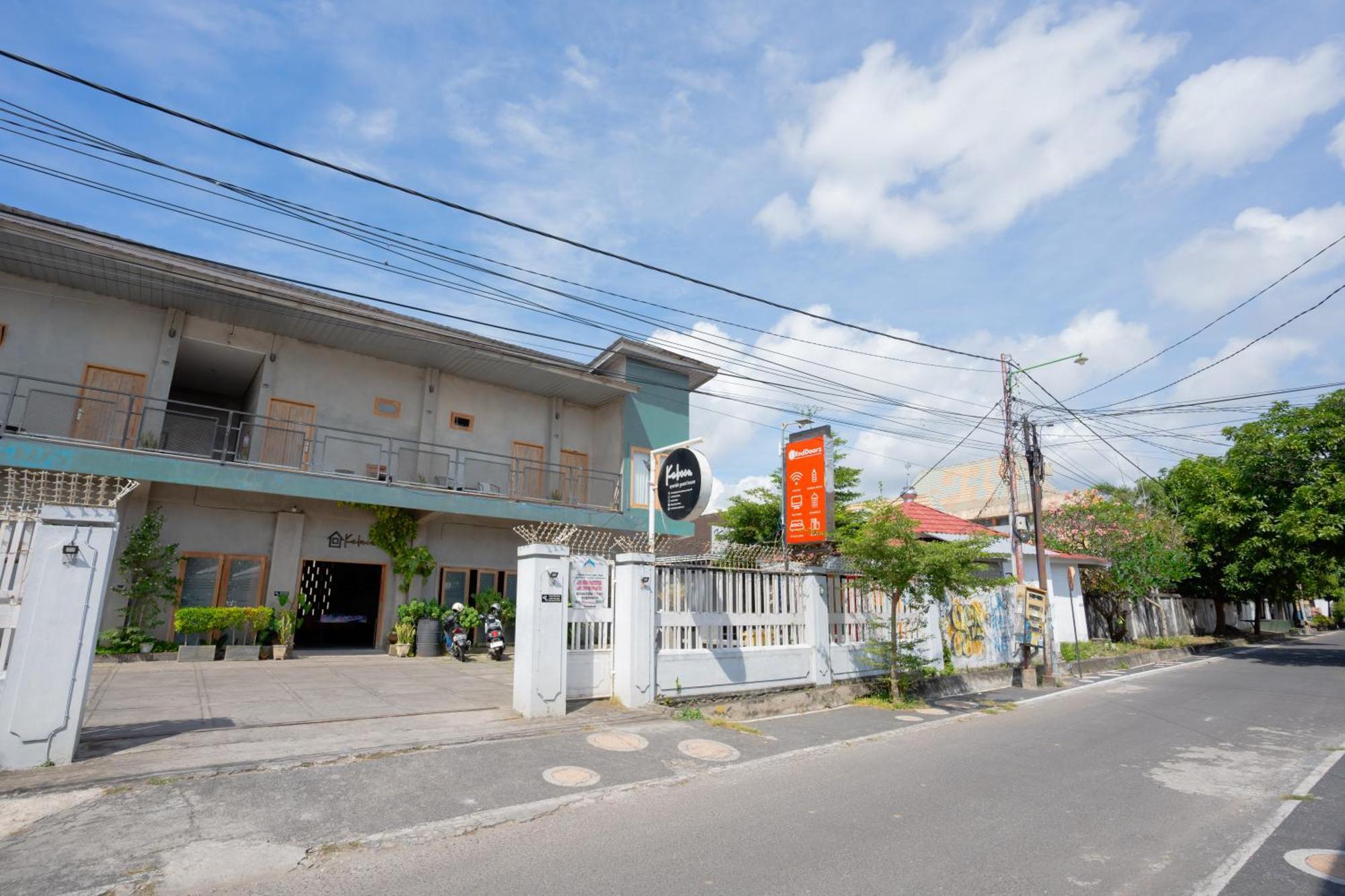 RedDoorz Syariah near Lombok Epicentrum Mall Mataram Zewnętrze zdjęcie